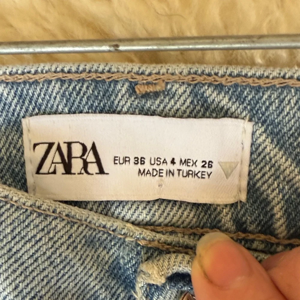 Zara Light Blue Flare Jeans with Studded Accents - Picture 12 of 12